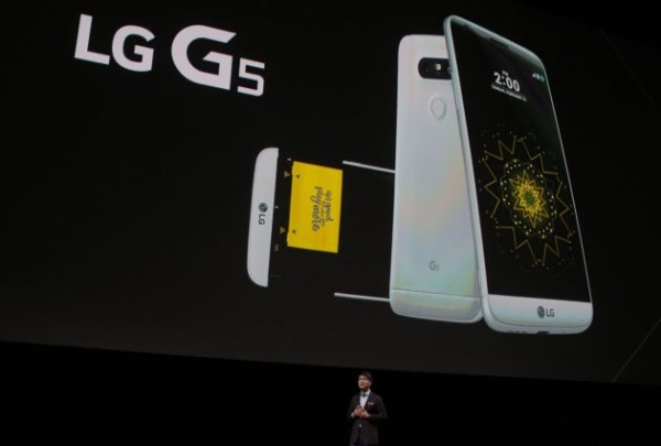 lg-registra-marca-g5-se-terminal-competiria-iphone-se-2